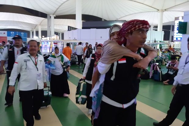 Kloter 15 Batam Tutup Pemulangan Jamaah Haji Indonesia dari Bandara Jeddah