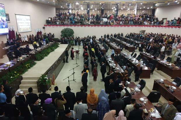 Usai Dilantik, Anggota DPRD Banten 2019-2024 Langsung Gajian
