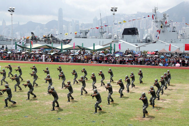Takut Reputasinya Rusak, Alasan China Tidak Kirim Pasukan ke Hong Kong