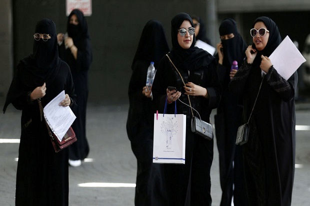 Para Perempuan Arab Saudi Ingin Jadi Tentara dan Polisi