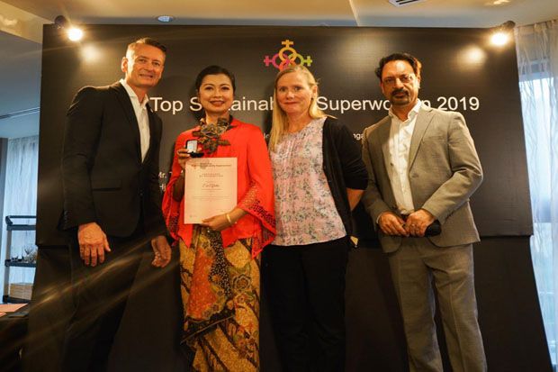 Evi Afiatin dari BPJS TK Raih Asia Top Sustainability Superwomen