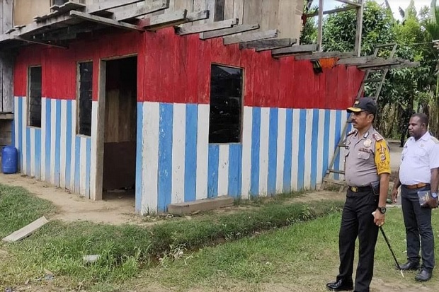 Rumah Dicat Bermotif Bendera OPM, Warga Mamberamo Raya Papua Diamankan