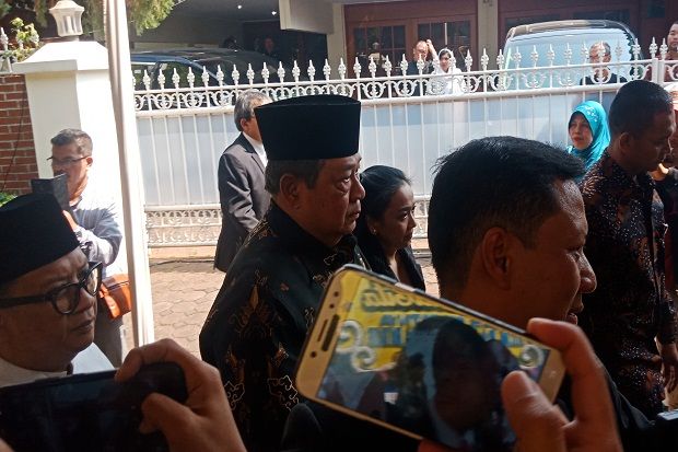 Setelah Jokowi, Giliran SBY dan Keluarga Tiba di Rumah Duka BJ Habibie