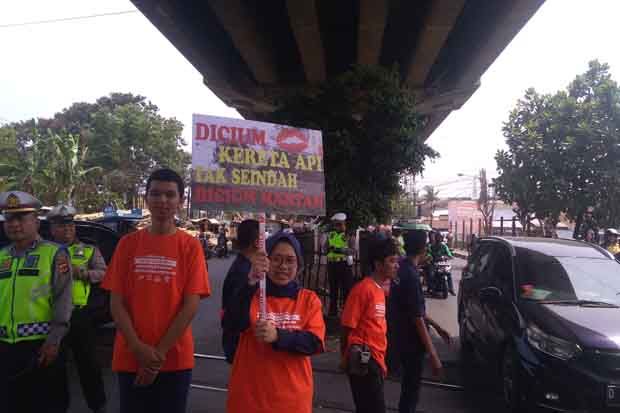 Ini 6 Pintu Perlintasan KA Rawan Kecelakaan di Kota Bandung