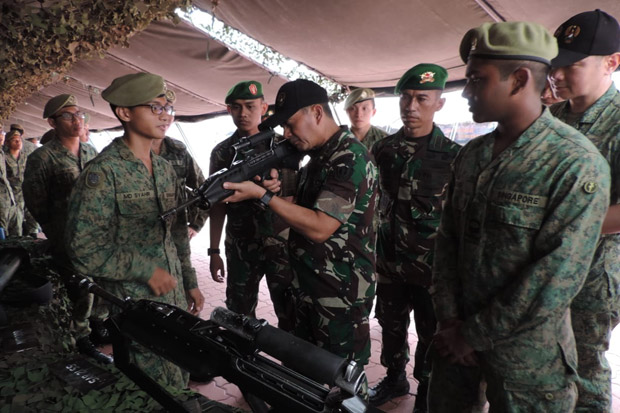 Wakasad: Latma Safkar Indopura Perkuat Hubungan TNI AD-Singapore Army