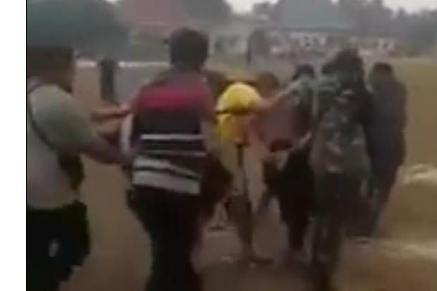 Tiga Pelaku Pembalakan Hutan di Riau Diangkut dengan Helikopter