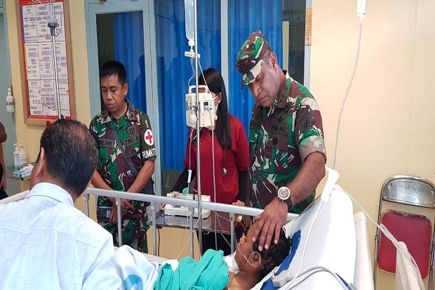 Pangdam Cenderawasih Kunjungi Korban Penembakan KSB Papua