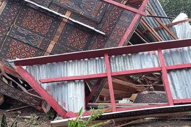 2 Lumbung dan Sejumlah Rumah di Tana Toraja Rusak Diterjang Angin Kencang