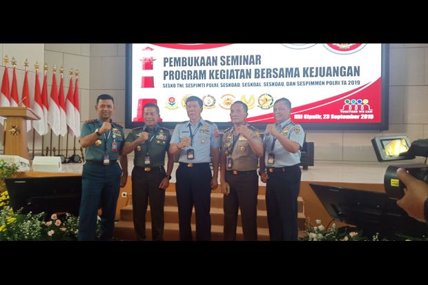 Perkuat Soliditas TNI-Polri lewat Seminar PKB Kejuangan 2019