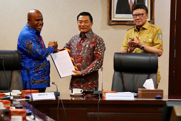 DPRD Kabupaten/Kota se-Papua/Papua Barat Sampaikan 8 Tuntutan ke Moeldoko