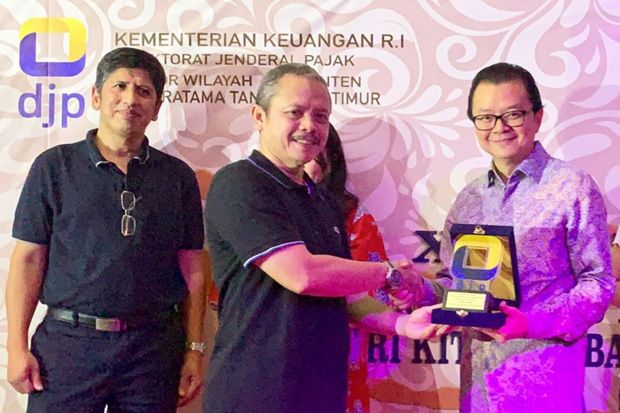 Triniti Dinamik Raih Penghargaan Wajib Pajak Terbaik 2018