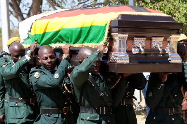 Eks Presiden Zimbabwe Robert Mugabe Dimakamkan Tiga Minggu setelah Wafat