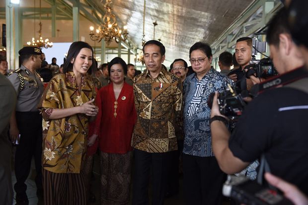 Ingin Tetap Diakui UNESCO, Jokowi Minta Milenial Lestarikan Batik