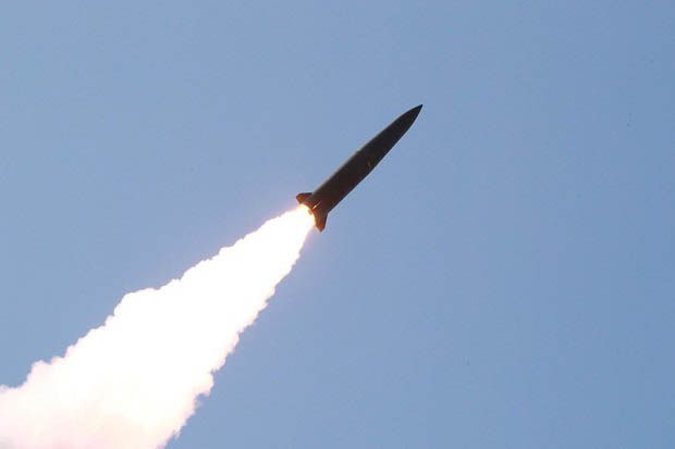 Korea Utara Tembakkan Rudal dari Kapal Selam