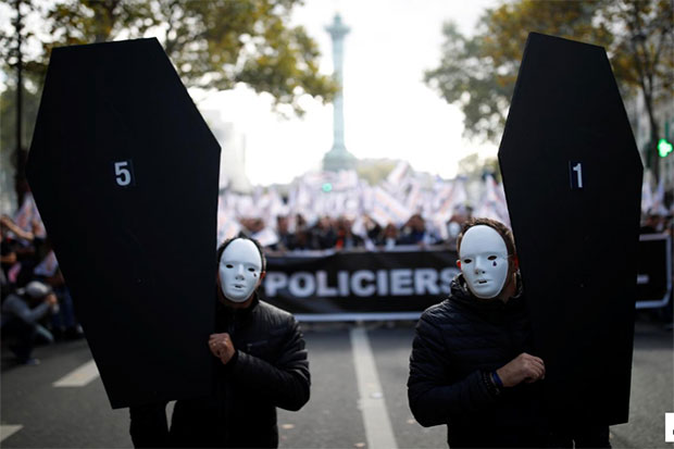 Polisi Prancis Gelar Aksi Demo di Paris