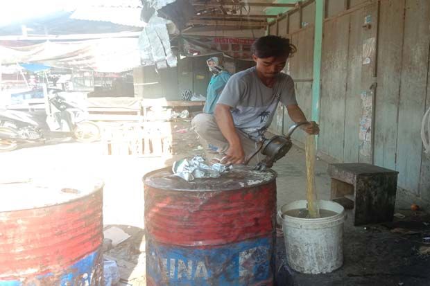 Pedagang Minyak Goreng Curah di Pangandaran Mulai Resah
