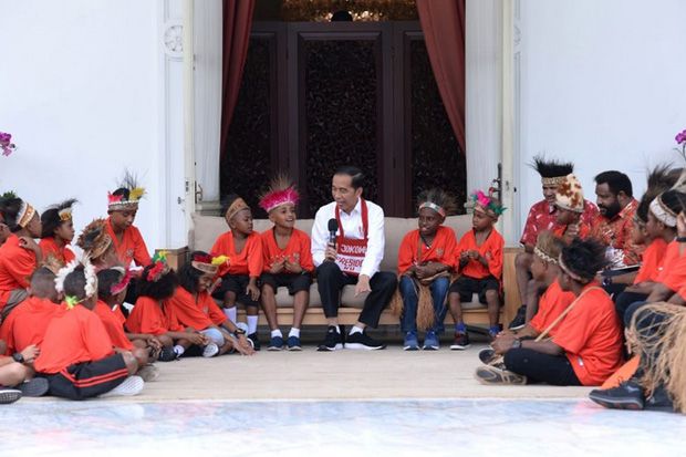 Jokowi Penuhi Janji Anak-anak Papua Berkunjung ke Ibu Kota