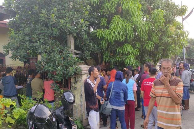 Polisi Datangi Rumah Kakak Ipar Pelaku Penusukan Wiranto