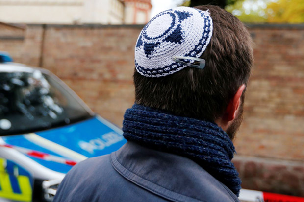 Dari Jerman ke Amerika, Aksi Penyerangan Terhadap Sinagog