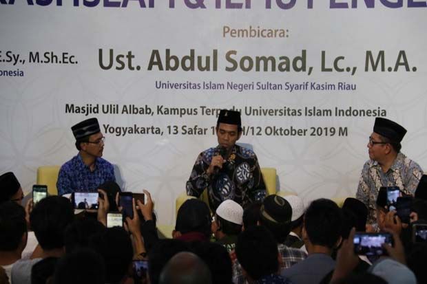 Ustaz Abdul Somad Isi Seminar Moderasi Islam di UII Yogyakarta