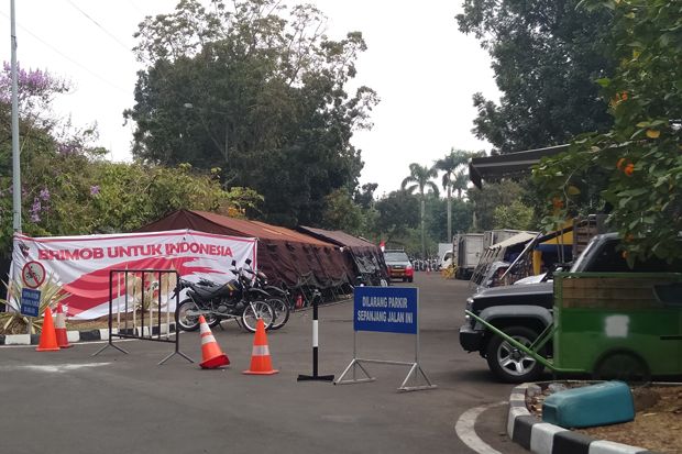 Kawal Pelantikan Jokowi, Aparat Bangun Tenda di Kompleks MPR-DPR