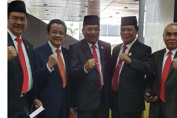 Pelantikan Presiden dan Wakil Presiden Menjadi Ajang Silaturahmi Gubernur Kalsel