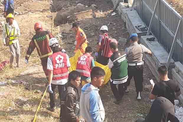 Seorang Pekerja Asing Tewas dalam Insiden Ledakan dan Kebakaran Pipa Minyak di Cimahi