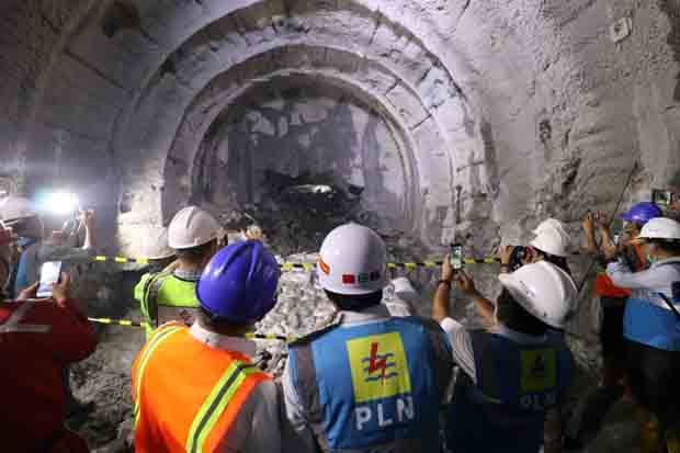 Pengerjaan Penggalian Terowongan PLTA Jatigede Sepanjang 2,2 Km Rampung