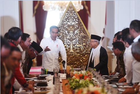 Jokowi Tugasi Tito Tertibkan Perda Tumpang Tindih