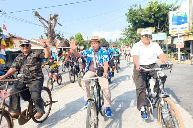 Sambut HUT ke-7 Kab. Pangandaran, Wagub Jabar Ikut Fun Bike Gowes