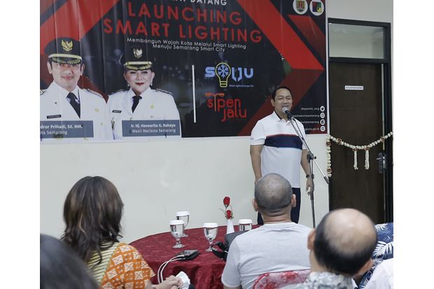 Bikin Semarang Terang Benderang, Hendi Siapkan Sistem Online Penerangan Jalan