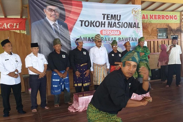 Pulang Kampung, Jazilul Fawaid Disambut Pendekar Silat Bawean