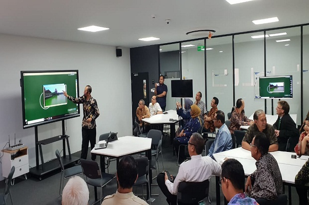 Saleh Husin: Smart Class Room FT UI untuk Mencetak SDM Unggul