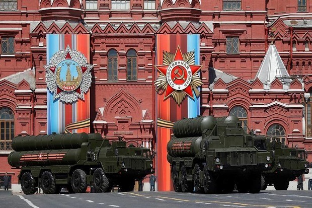 Sistem Rudal S-400 Rusia Ganggu Dominasi Penjualan Senjata AS