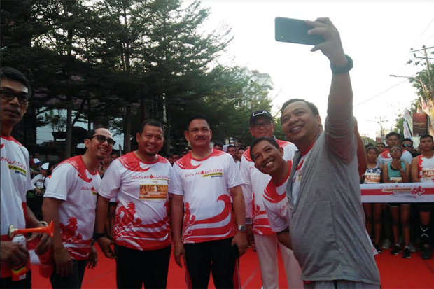 2.500 Peserta Run Makassar Half Marathon Resmi Dilepas Gubernur