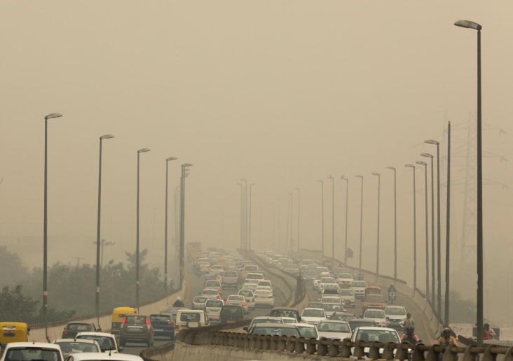 Kurangi Polusi Udara, New Delhi Terapkan Kebijakan Ganjil Genap
