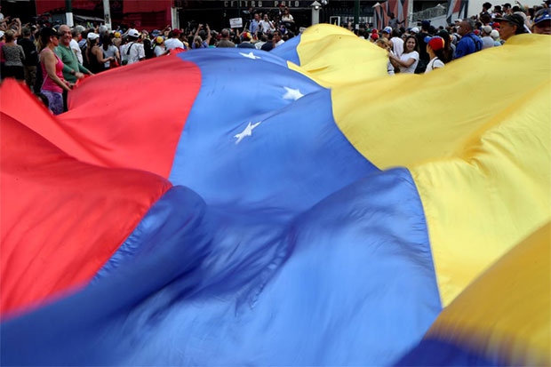 Venezuela Balas Tindakan El Salvador Usir Diplomat