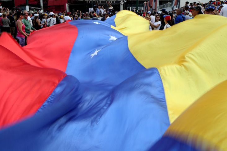 Memanas, Venezuela dan El Salvador Saling Usir Diplomat