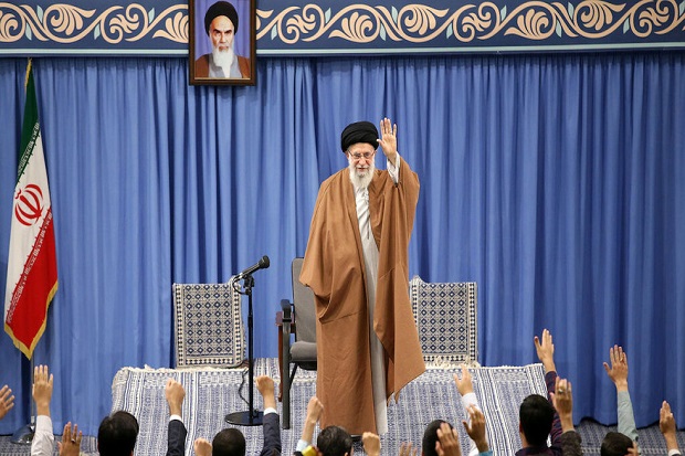 Tolak Negosiasi, Khamenei Nyatakan Iran Terus Jadi Musuh AS