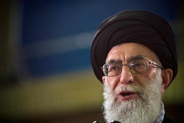 AS Jatuhkan Sanksi pada Putra Khamenei, Kado Pahit Revolusi Iran