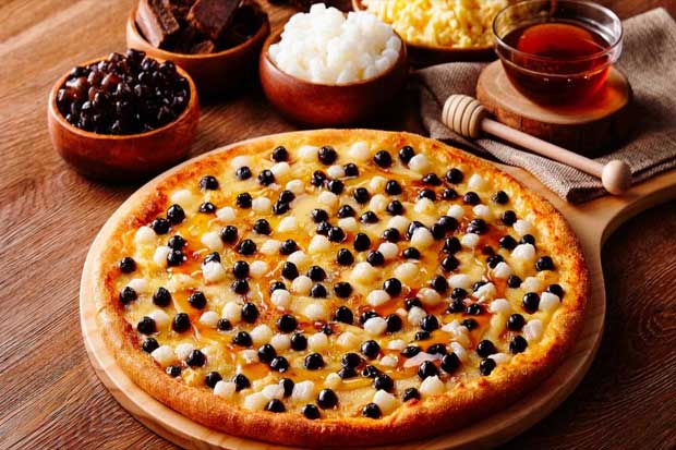 Dominos Luncurkan Pizza Boba di Taiwan, Berani Mencoba?