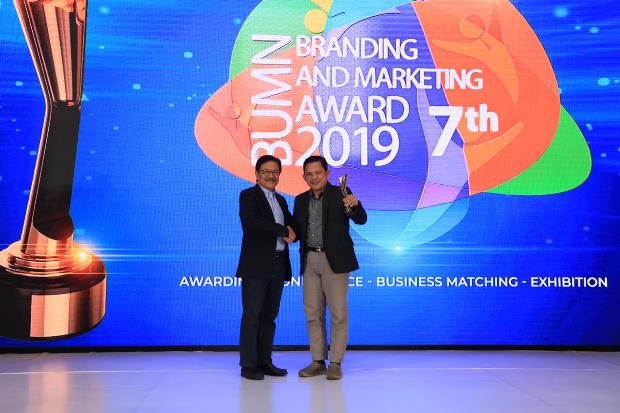 Pelni Raih The Best Corporate Communication pada BUMN Branding & Marketing Award 2019