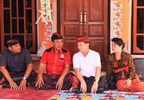Bupati Suwirta Hadiri Pediksan di Nusa Penida