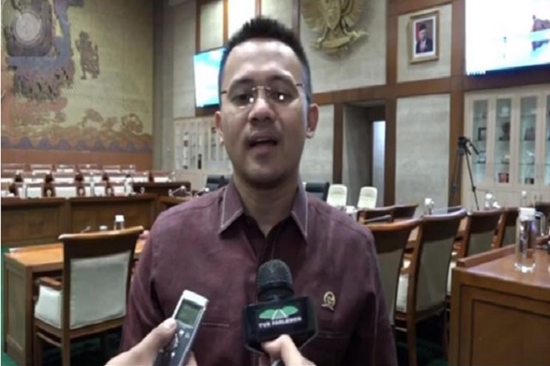 Anggota DPR Mufti Anam Dukung BPKP Audit Kerja Sama Garuda dan Sriwijaya