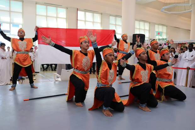Tari Tradisional Indonesia Meriahkan Festival Budaya Antarbangsa di Mekkah