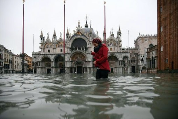 Banjir Apokaliptik Landa Venesia, Italia Bersiap Umumkan Keadaan Darurat