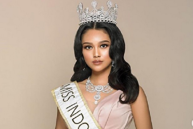 Berharap Berprestasi di Miss World, Princess Megonondo Gelar Pengajian