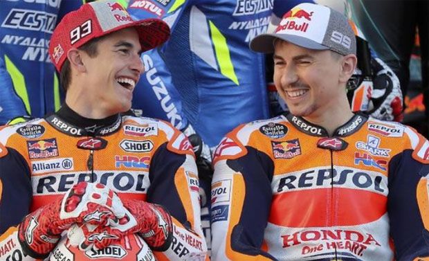 Marc Marquez Terkejut dan Ngaku Tak Tahu Rencana Pensiun Lorenzo