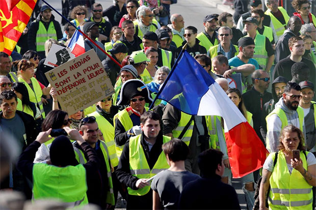 Buntut Peringatan Gerakan Rompi Kuning, Polisi Prancis Tangkap 254 Orang