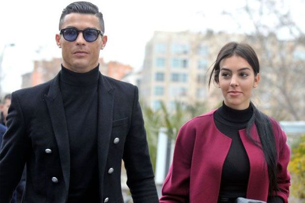 Ronaldo Diam-Diam Nikahi Georgina di Maroko